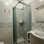 לינה וארוחת בוקר D'ambrosio 3*